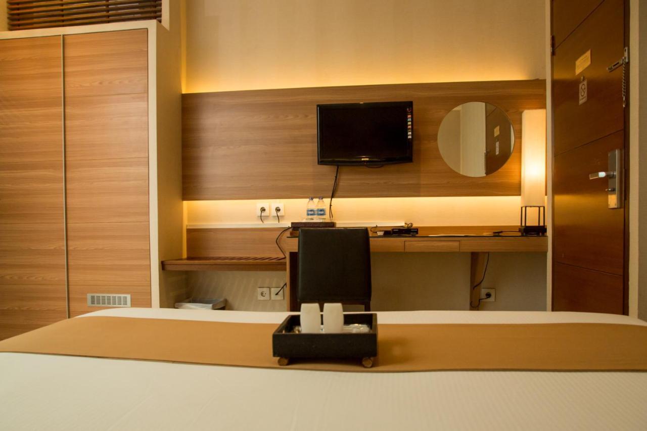 Chic Quarter Hotel Jakarta Exterior photo